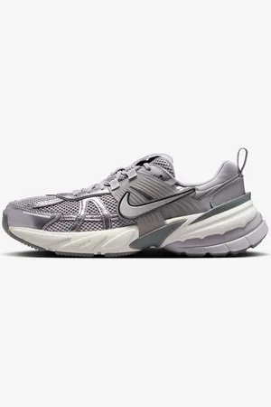 Nike Tênis V2K Run Feminino