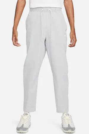 Nike Calça Club Woven Taper Masculina