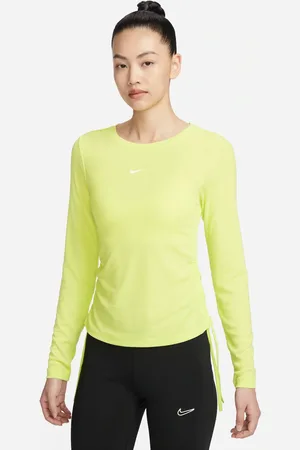 Nike Camiseta Sportswear Feminina