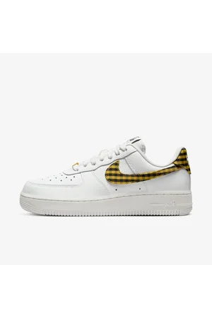 Tênis Nike Air Force 1 07 Feminino