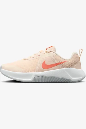 Nike Tênis MC Trainer 3 Feminino