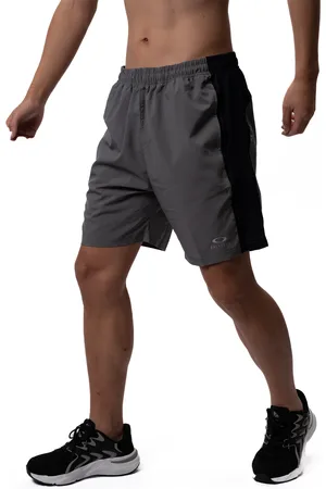 Oakley Masculino Vented Mesh Shorts Size: Gg
