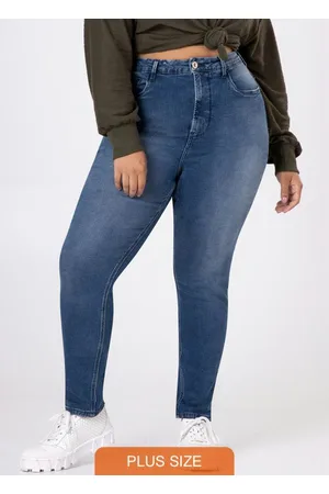 Calça Mommy Jeans com Puídos Plus Size