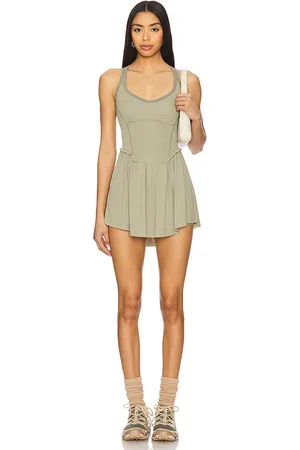 Free People KLEID FP MOVEMENT SMOCKIN HOT in . Size S, XL, XS.