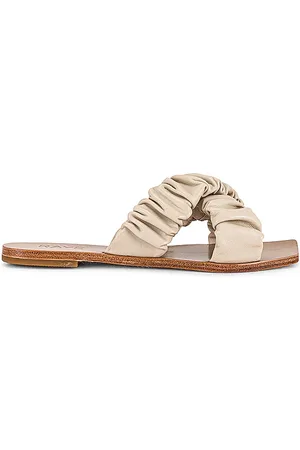 Raye SANDALE MOIRA in . Size 6, 6.5, 7, 7.5, 8, 8.5, 9, 9.5.