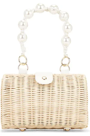 btb Los Angeles Page Leather Clutch in .