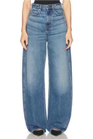 GRLFRND JEANS AUSTEN in . Size 24, 25, 26, 27, 28, 31.