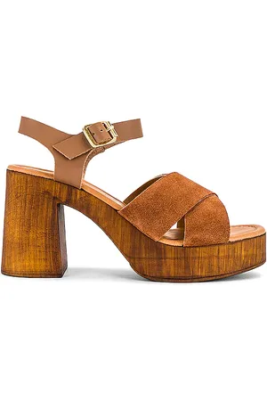 Seychelles Paloma Sandal in . Size 6, 7.5, 8, 8.5, 9, 9.5.