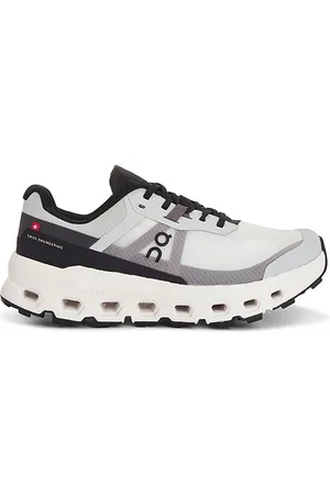 On Running SNEAKERS CLOUDVISTA 2 in . Size 7.5, 8, 9, 9.5.