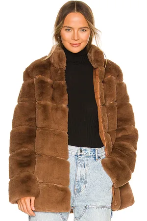LaMarque Maren Faux Fur Jacket in . Size S.