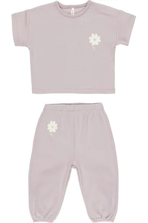 Quincy Mae Kids Jersey Tee & Pant Set in . Size 4-5yr.
