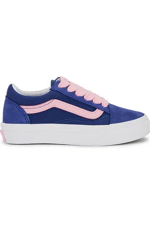Vans Kids Old Skool in . Size 11, 11.5, 12, 12.5, 13.