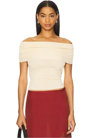 ASTR Kylin Sweater Top in .