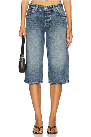 EB DENIM Adley Low Rise Loose Capri in . Size 25, 26, 27, 28, 29.