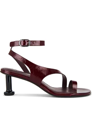 ALOHAS Miquela Onix Sandals in . Size 36, 37, 38, 39, 40, 41.