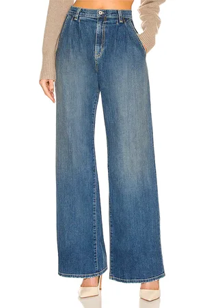 NILI LOTAN JEANS FLORA in . Size 27, 30.