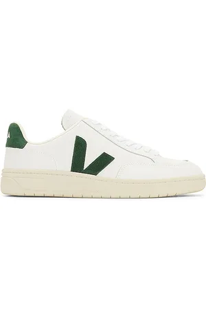 Veja SCHUH V-12 in . Size 41, 42, 45.