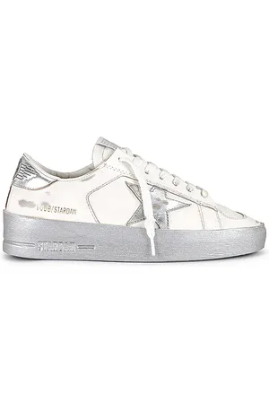 Golden Goose Stardan Sneaker in . Size 37, 38, 39, 40.