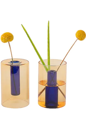 Block Design Small Reversible Glass Vase in .