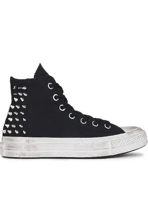 converse chucks 7 5