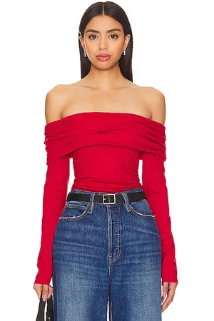 Nation LTD Abana Off The Shoulder Tee in . Size XS.