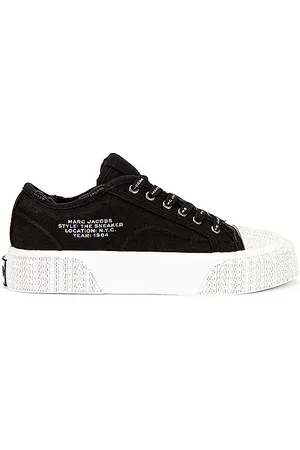 Marc Jacobs The Sneaker in . Size 37, 38, 40.