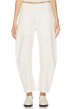 NILI LOTAN HOSE SHON in . Size 12, 4, 6, 8.