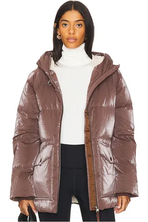 Varley Fullerton Down Jacket in . Size M, S, XS.