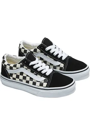 Vans Kids Old Skool in Black,White. Size 11.5, 12, 12.5.