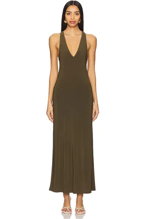 Bella Venice Scarlet Maxi Dress in . Size XL.