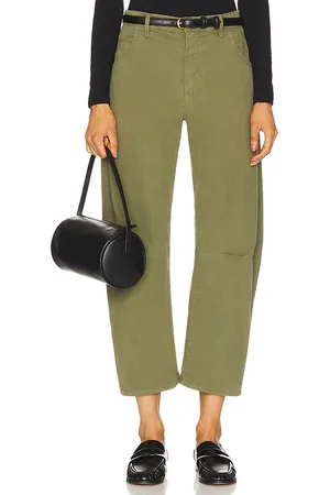 NILI LOTAN Emerson Hosen in . Size 2, 4, 6, 8.