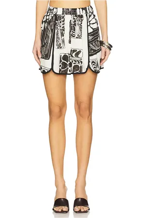 Sancia SHORTS SHORTS in Black,White. Size XL.