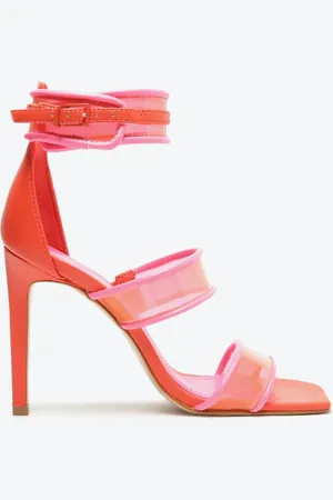 Schutz Sandália Salto Alto Thalia Vinil Amarração Pink