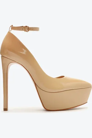 Schutz Sapato Scarpin Lexie Meia Pata Verniz Bege