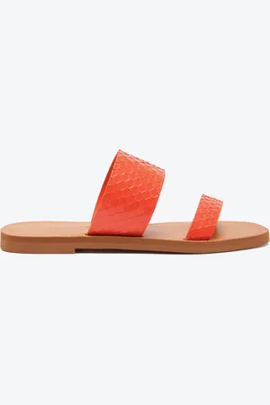 Schutz Sandália Rasteira Tiras Snake