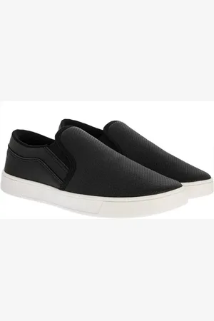 Woche Slip On Detalhe Perfuros