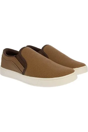 Woche Slip On Detalhe Perfuros