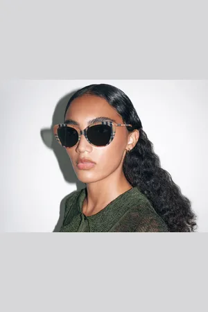 Burberry Unisex Sunglass BE4407 - Frame color: , Lens color: Cinza-escuro