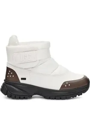 UGG Bota Yose Puff
