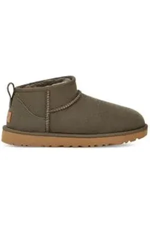 UGG Bota Classic Ultra Mini