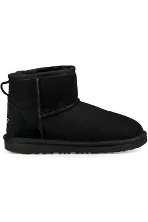UGG Bota Juvenil Classic Mini II